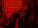 Cantando bajo la sangre