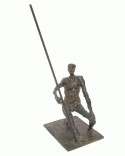 Hombre con lanza Man with spear
